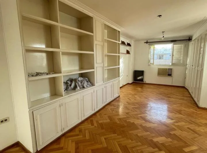 OPENHOUSE inmobiliaria alquila hermosa casa en barrio Bombal de Ciudad 5