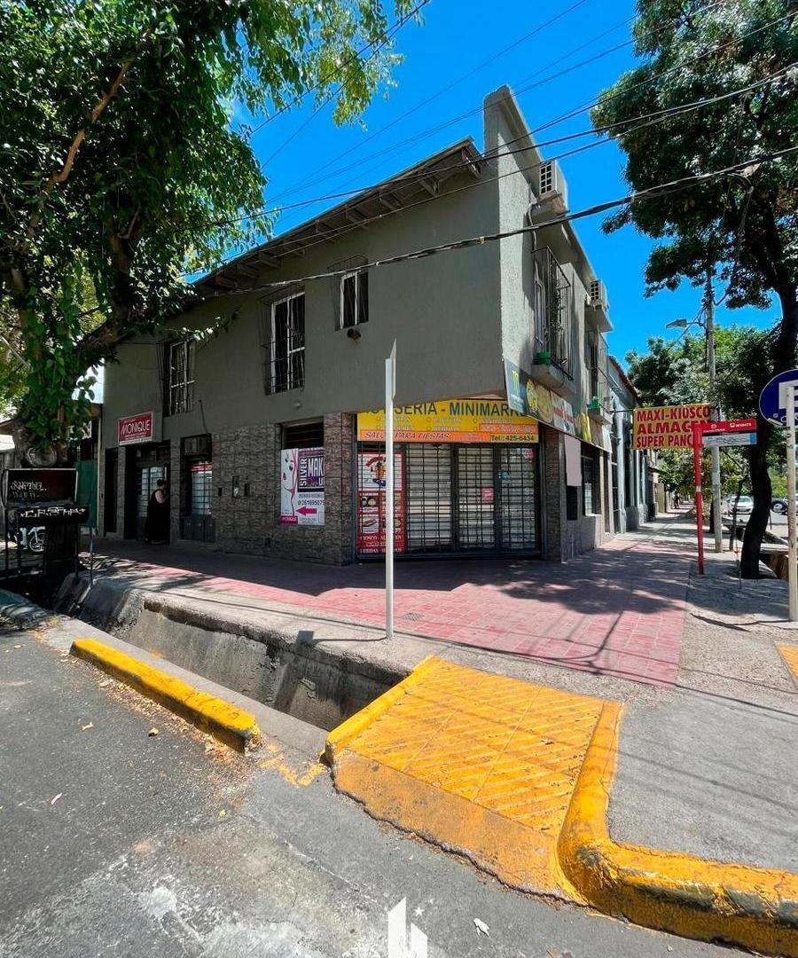 OPENHOUSE vende excelente propiedad de departamento y locales comerciales