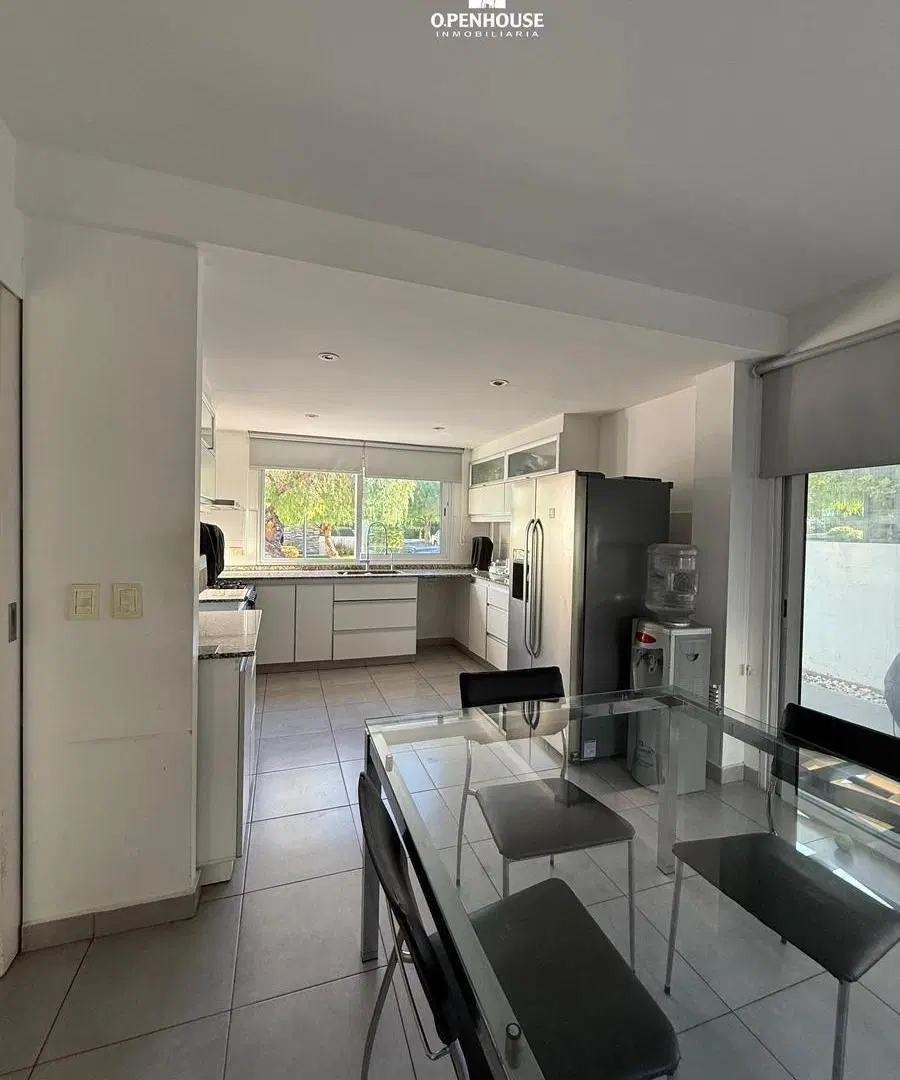 OPENHOUSE alquila excelente propiedad en Barrio Privado Dalvian 3