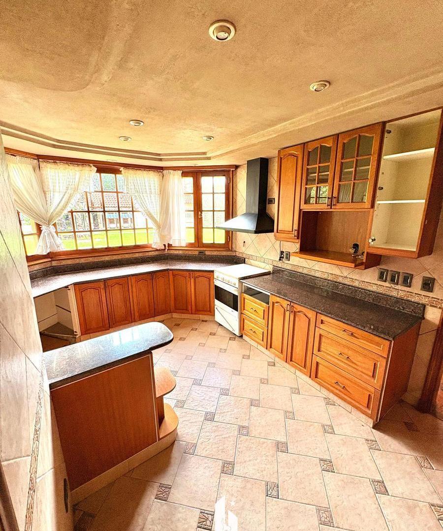Foto de OPENHOUSE alquila imponente casa en Barrio Dalvian, imagen 5