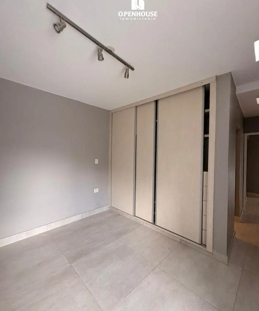 OPENHOUSE vende moderna casa en Bº Lomas de Terrada 4