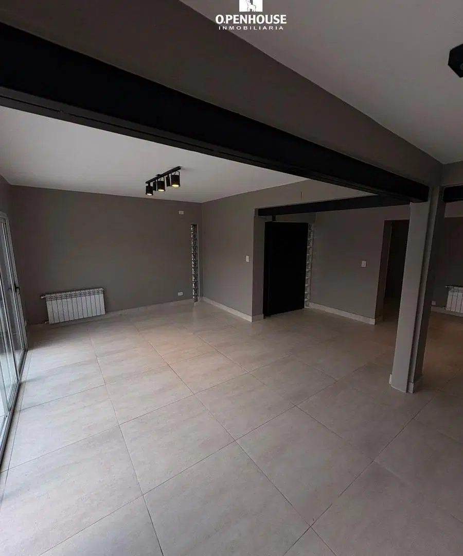 OPENHOUSE vende moderna casa en Bº Lomas de Terrada 3