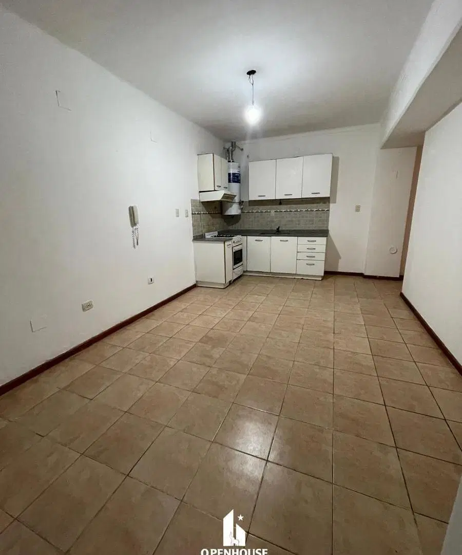 OPENHOUSE vende hermoso departamento en Bombal Sur de Godoy Cruz 2