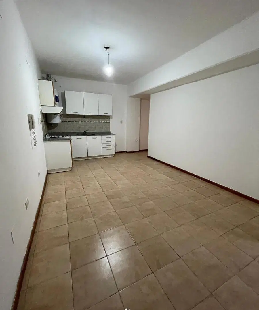 OPENHOUSE vende hermoso departamento en Bombal Sur de Godoy Cruz 4