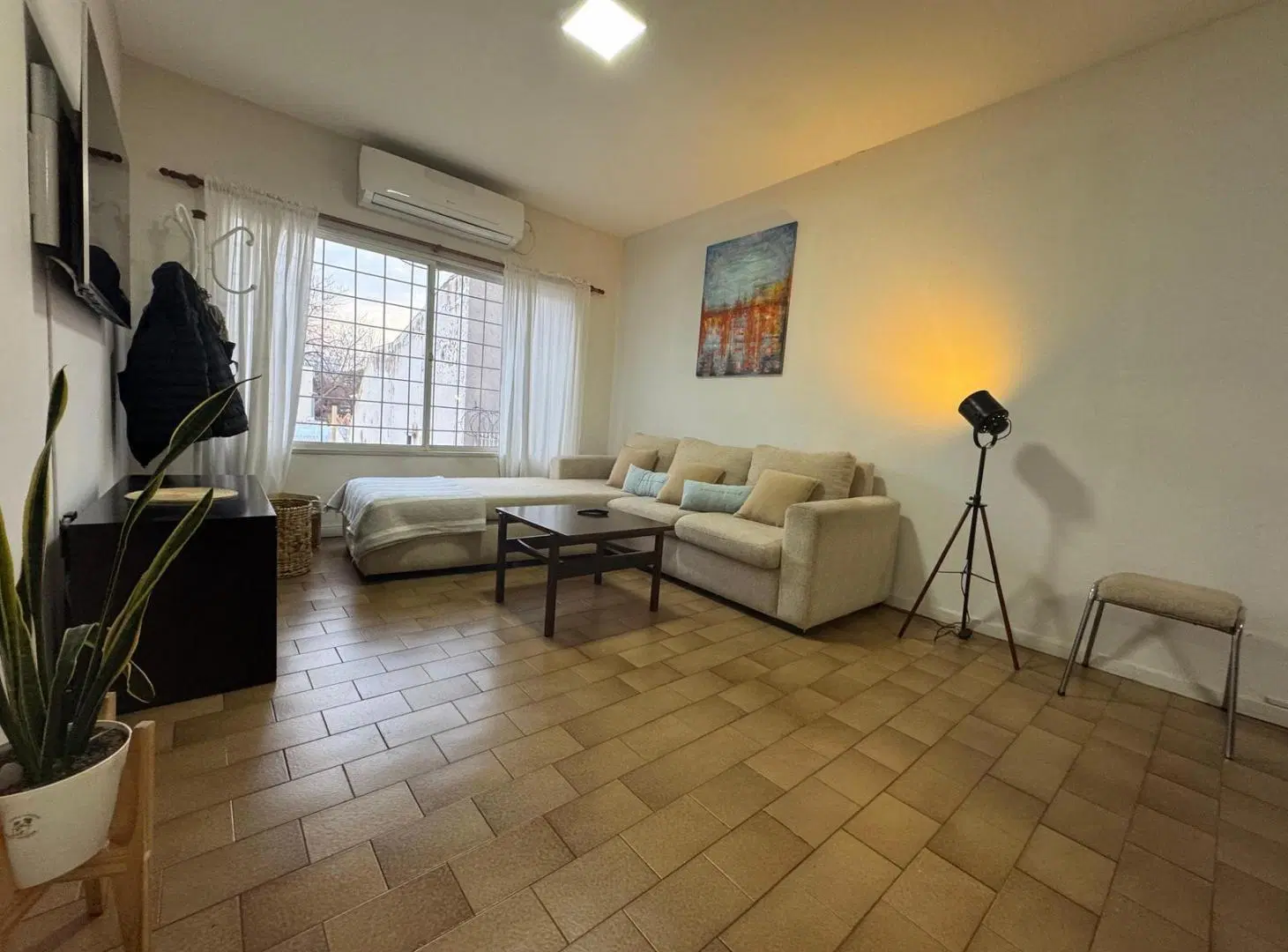 OPENHOUSE vende cómodo departamento en la 6ta sección 2