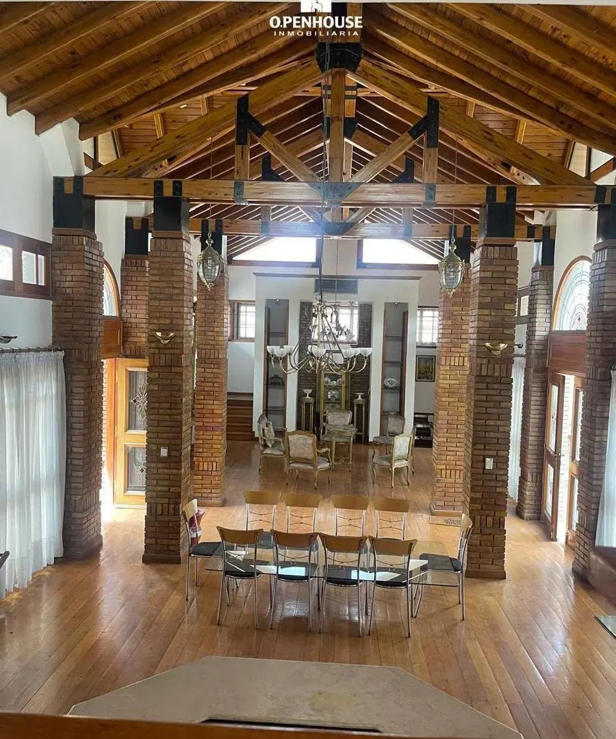 OPENHOUSE vende hermosa casa en Barrio Privado El Escorial,Godoy Cruz 2