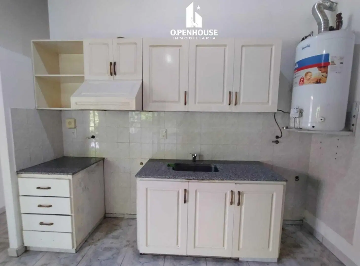 OPENHOUSE alquila departamento amplio y luminoso en B°Santa Ana 1