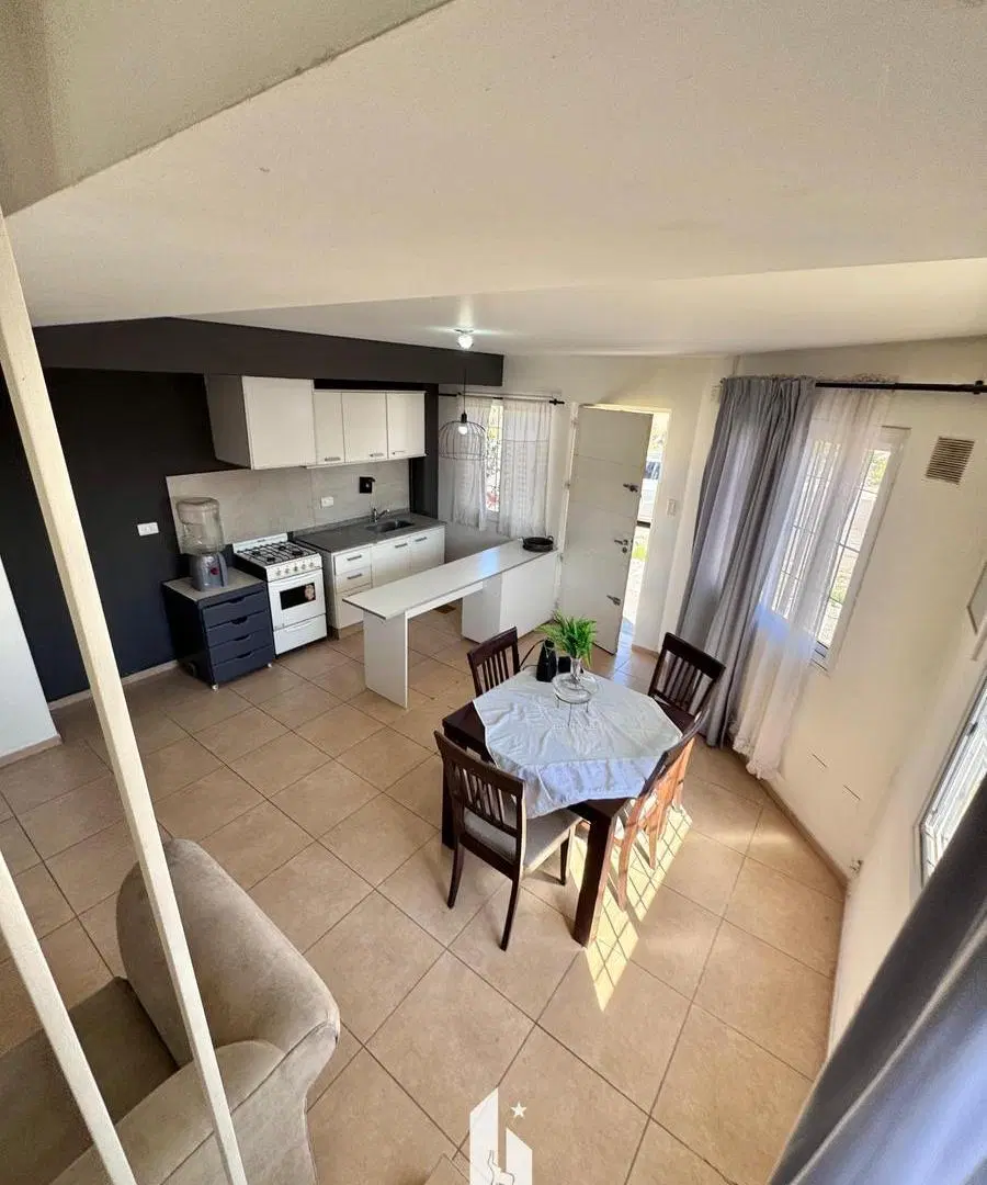 OPENHOUSE alquila hermoso duplex frente al prestigioso Barrio Dalvian 4