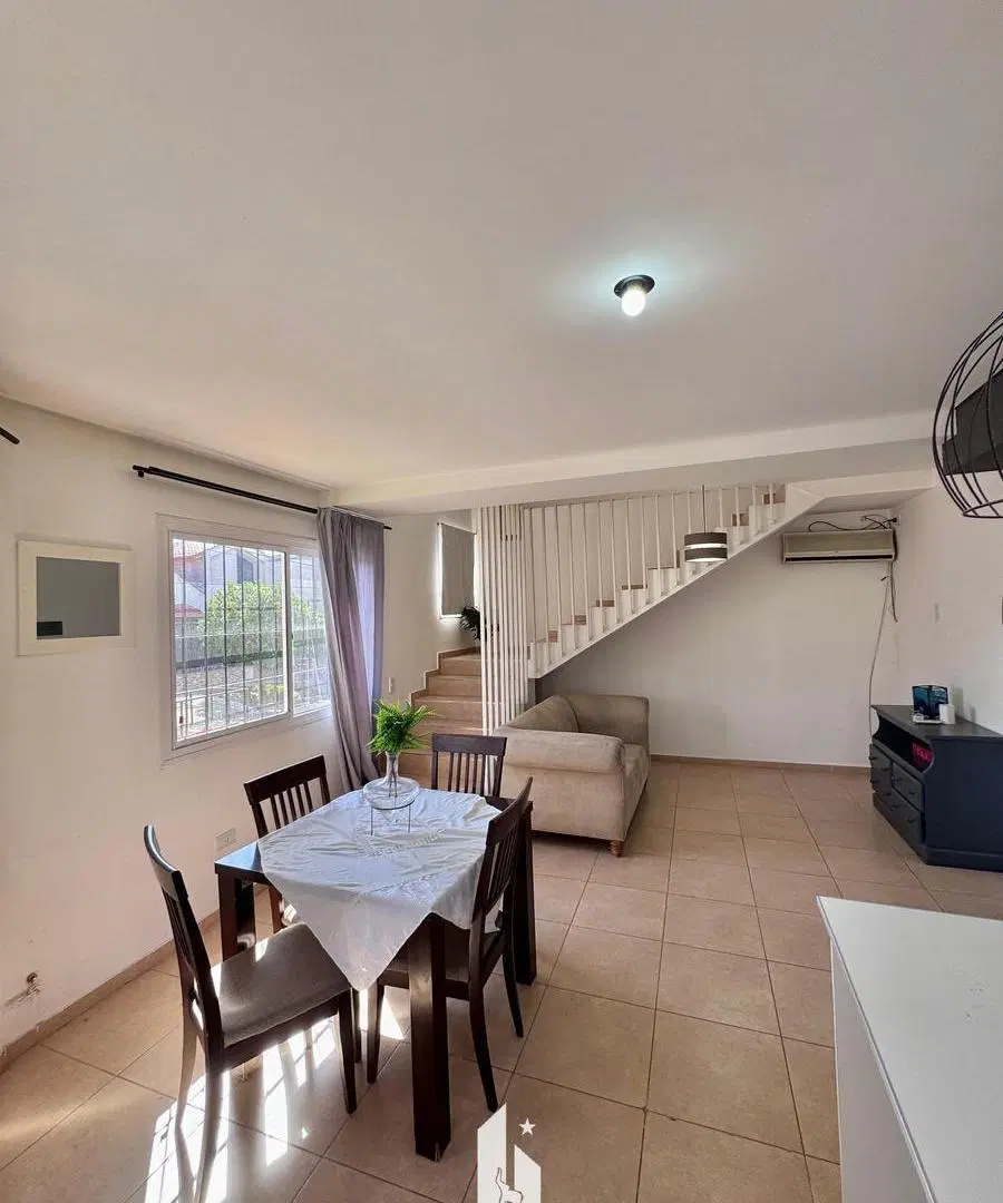 OPENHOUSE vende hermoso duplex frente al prestigioso Barrio Dalvian 4