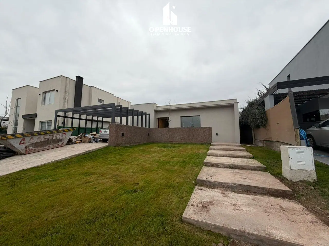 OPENHOUSE vende hermosa casa en Barrio Tierras Altas, Luján de cuyo. 2