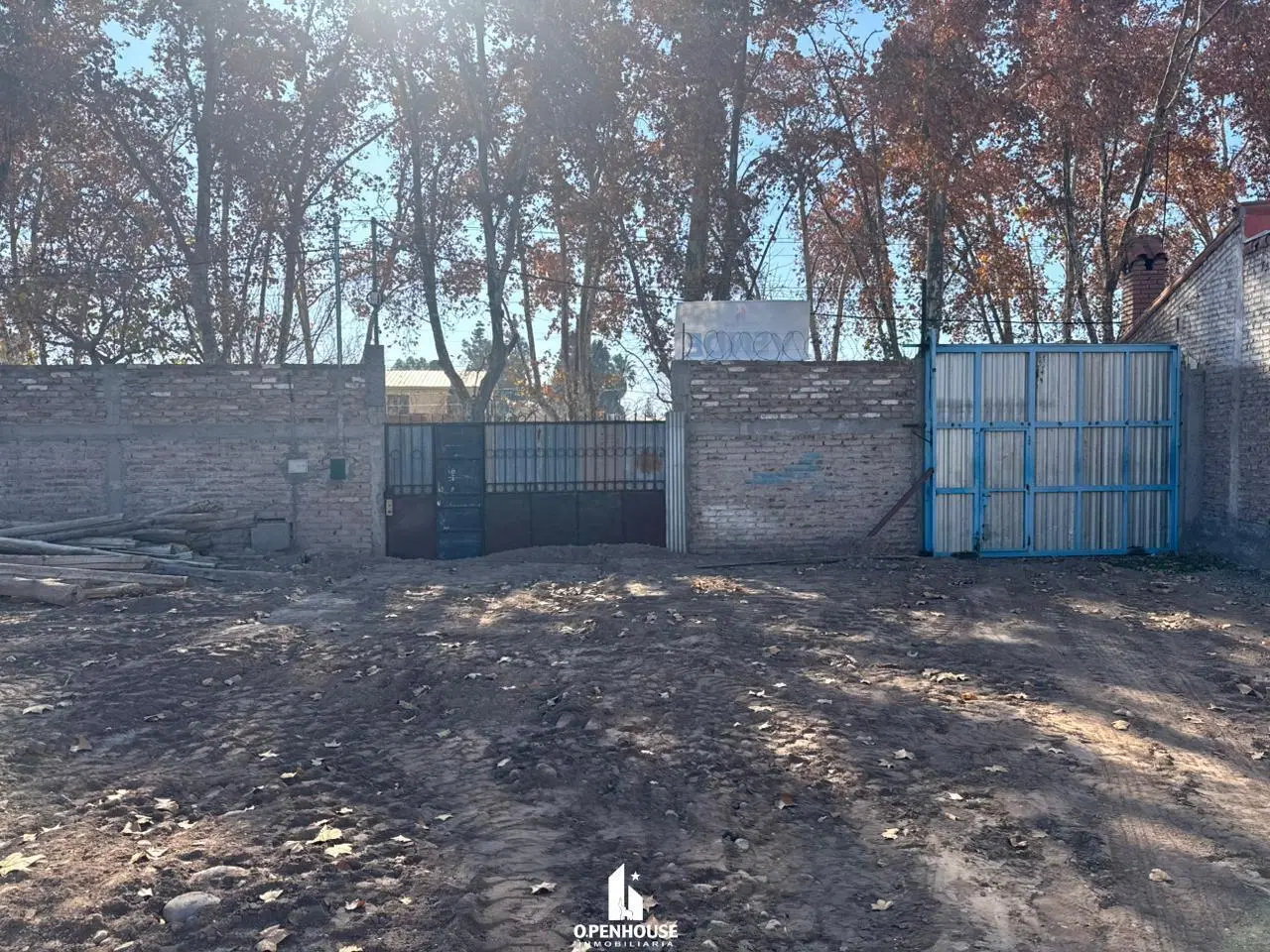 OPENHOUSE vende flamante terreno en Carril Sarmiento 1
