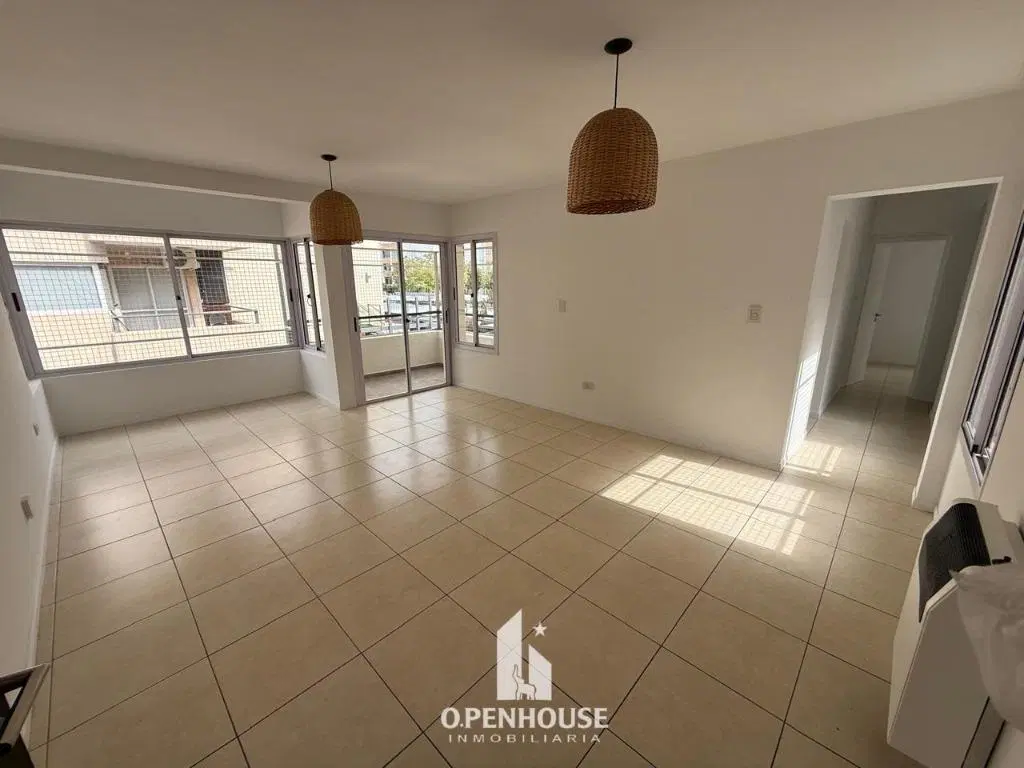 OPENHOUSE alquila hermoso departamento frente al Dalvian 2