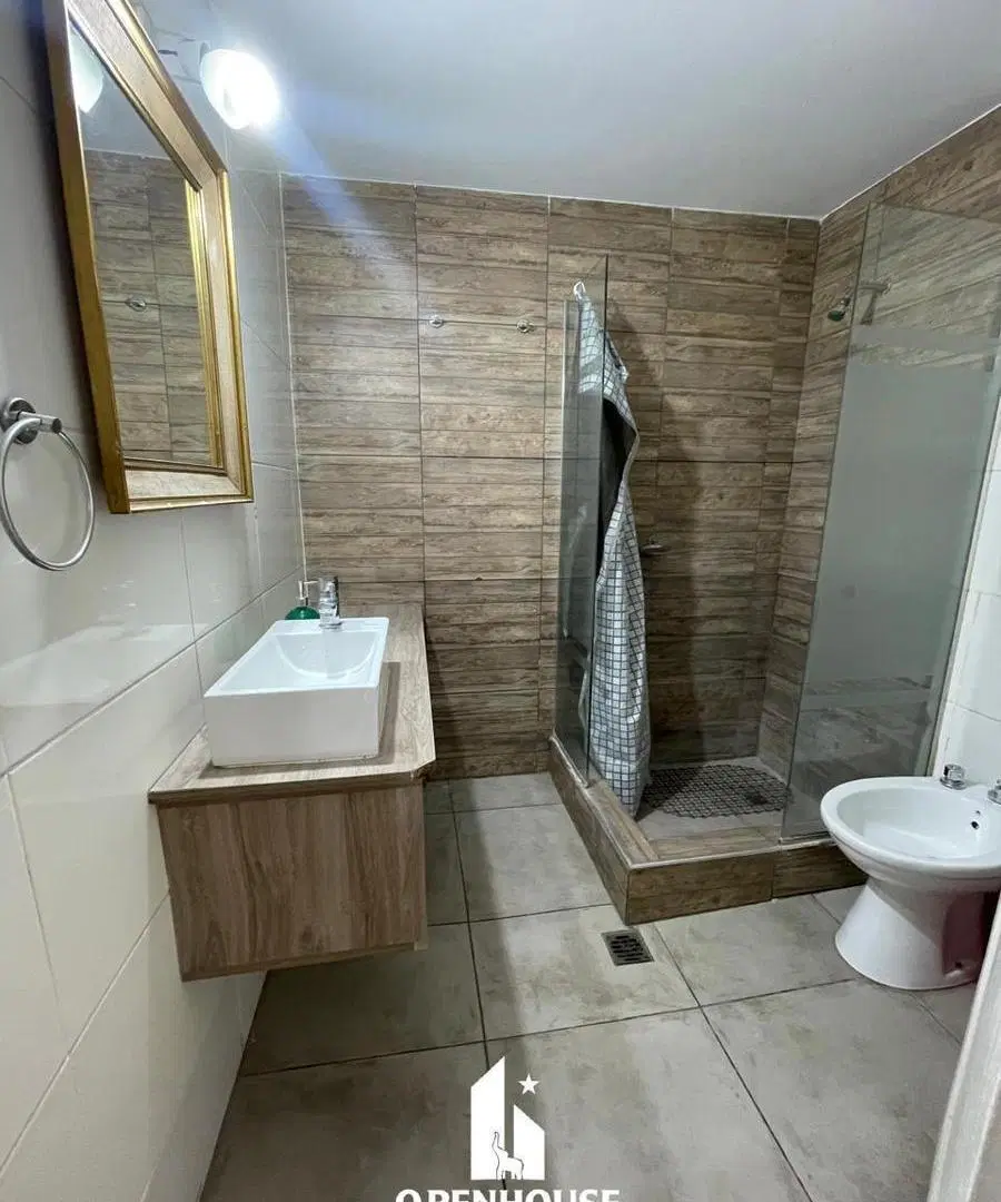 Casa en calle Granaderos de Ciudad 4