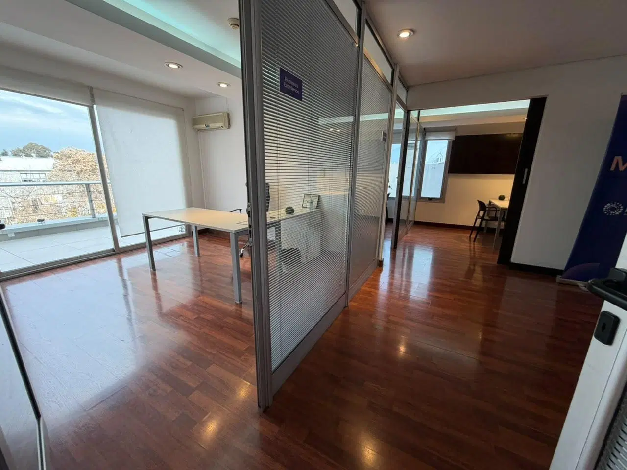 OPENHOUSE alquila oficina premium en plena Ciudad 4