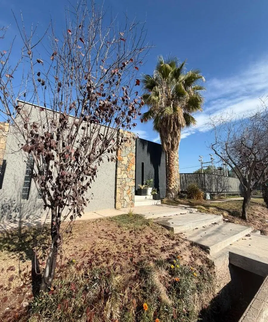 OPENHOUSE vende moderna casa en Bº Lomas de Terrada 2