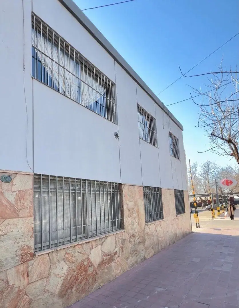 OPENHOUSE vende cómodo departamento en la 6ta sección 3