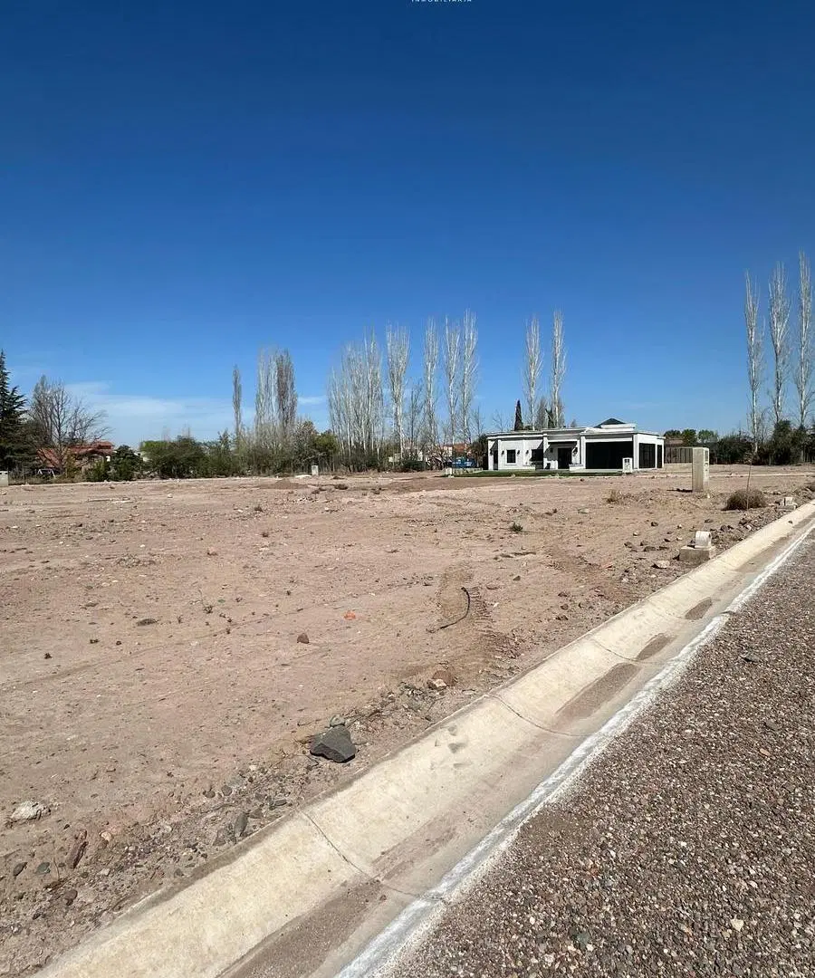 OPENHOUSE vende terreno en Barrio Distrito de Larrea, Lujan de cuyo. 5
