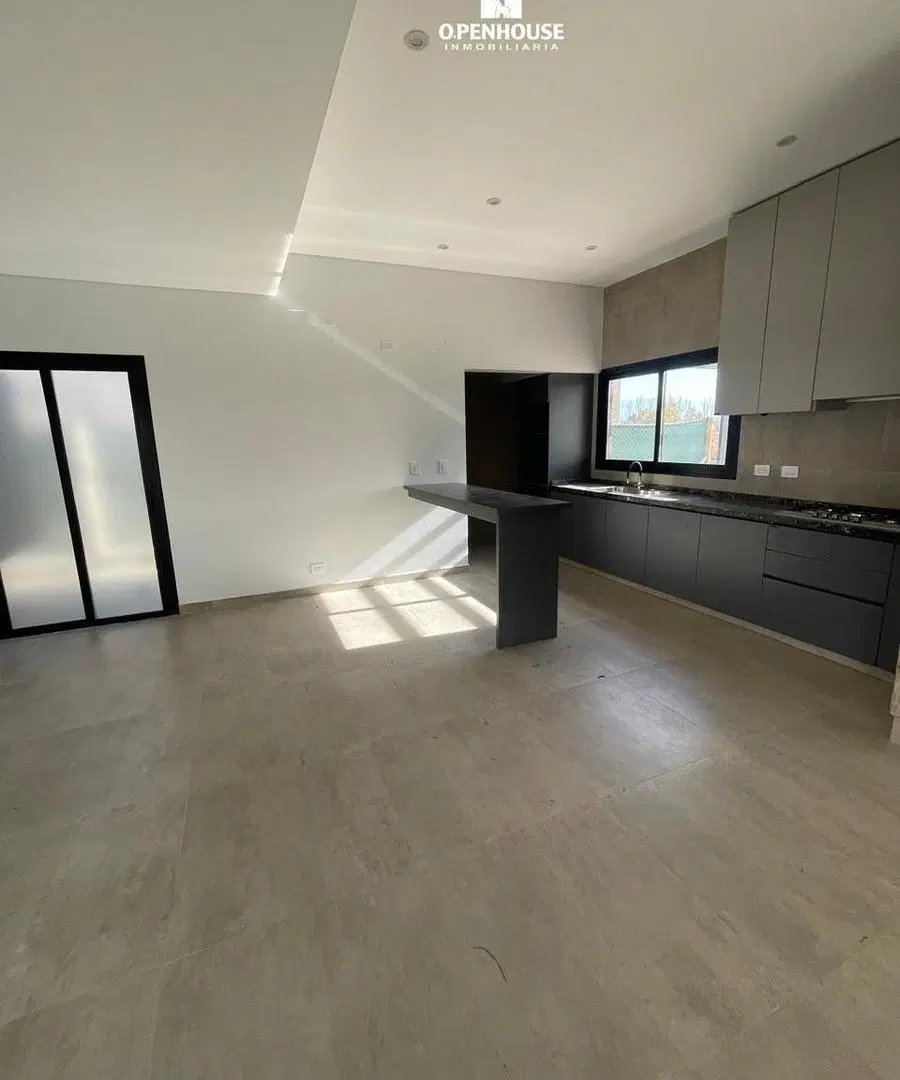 OPENHOUSE vende fabulosa casa a estrenar en Barrio Alma Gardenia. 2