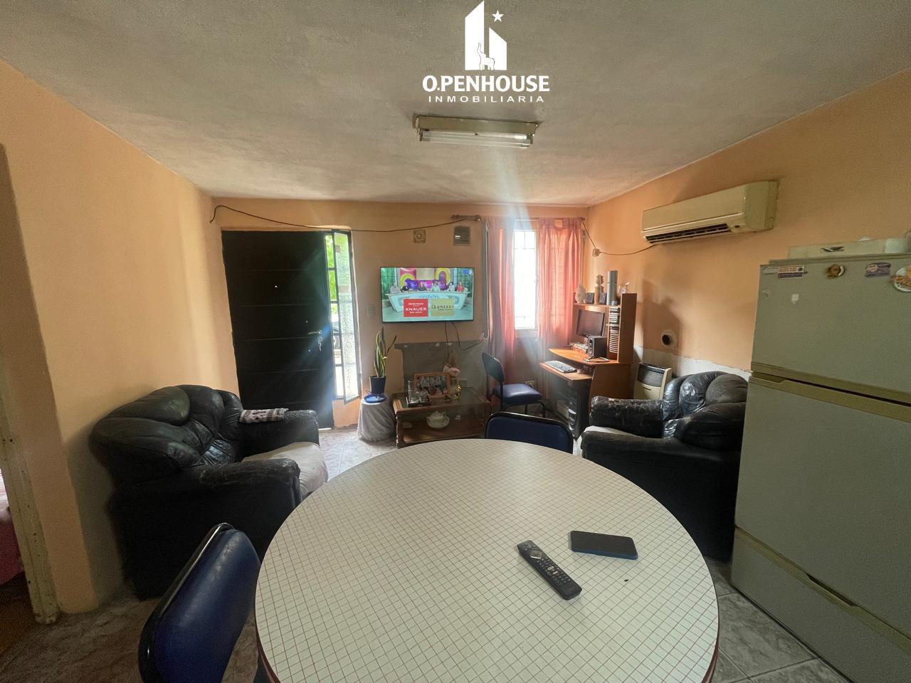 Foto de OPENHOUSE vende casa ubicada en Barrio Cooperativa Maipú., imagen 1