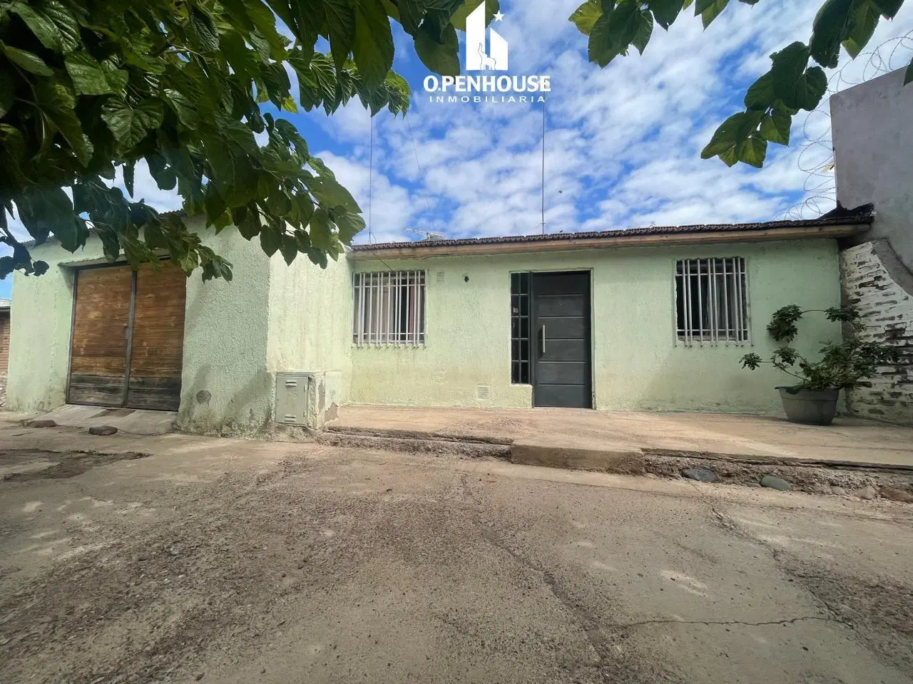 OPENHOUSE vende casa ubicada en Barrio Cooperativa Maipú. 3