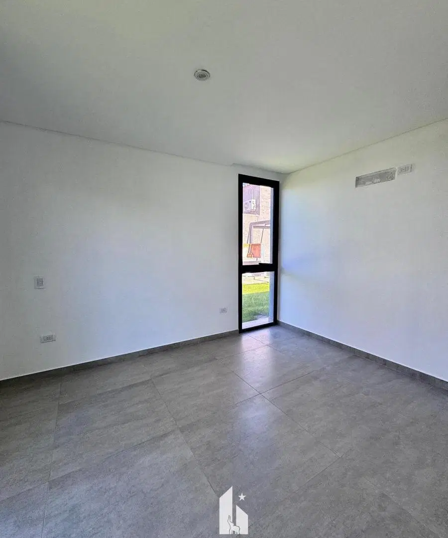 OPENHOUSE vende fabulosa casa a estrenar en Barrio Dalvian 4