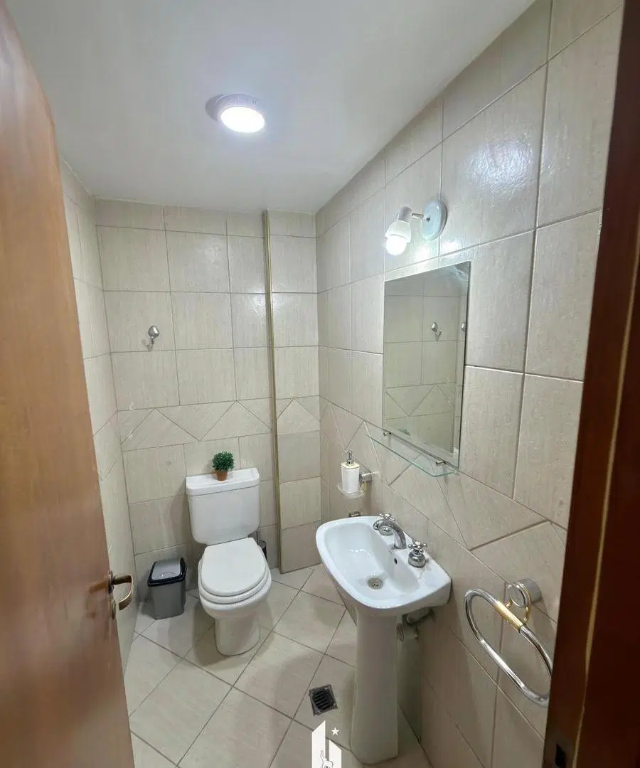 OPENHOUSE vende hermosa casa en Barrio Dalvian 8