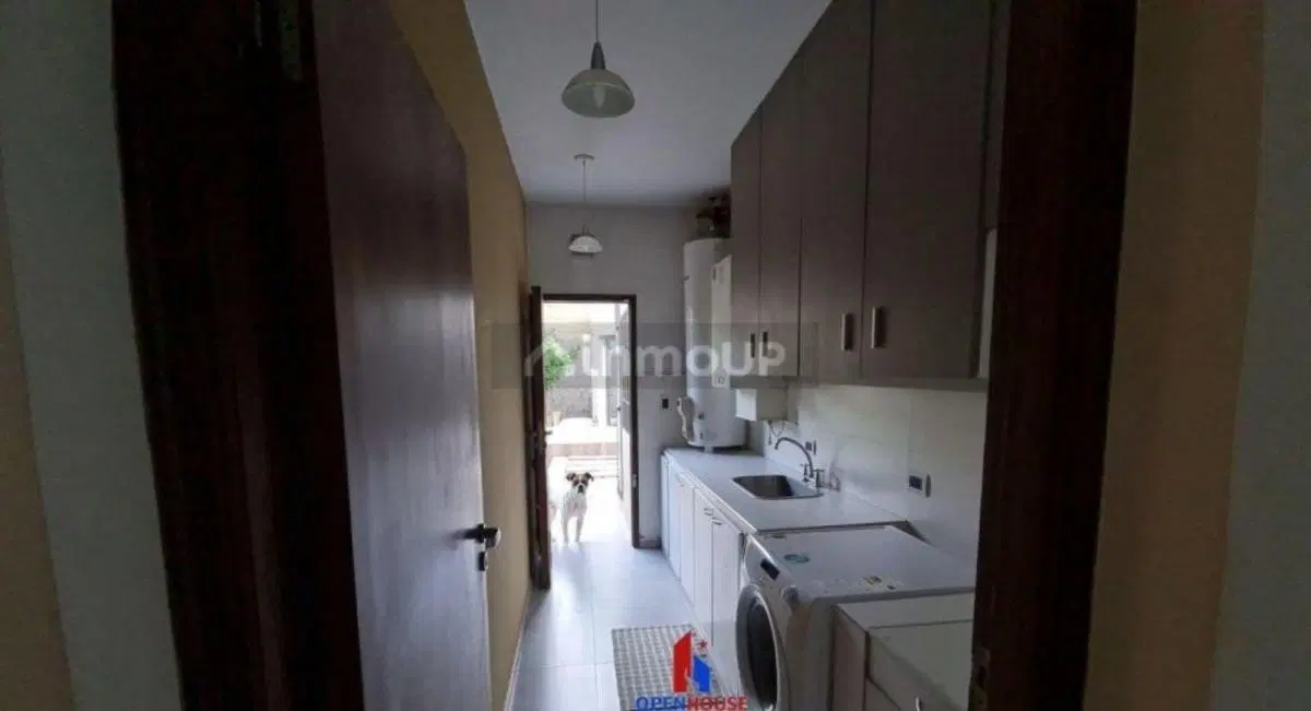 OPENHOUSE vende flamante casa en Barrio El Cortijo, Chacras de Coria 8
