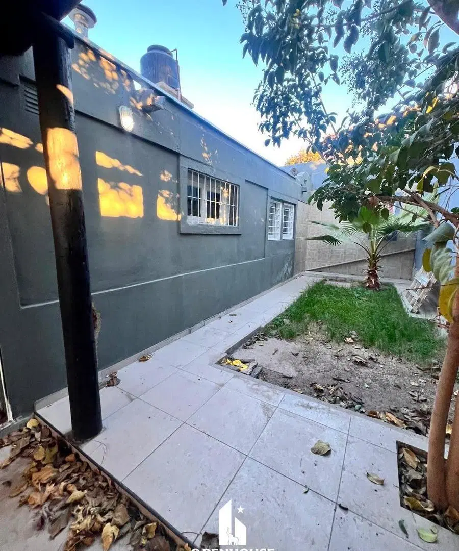 OPENHOUSE alquila casa en calle Circunvalacion, Las Heras. 3