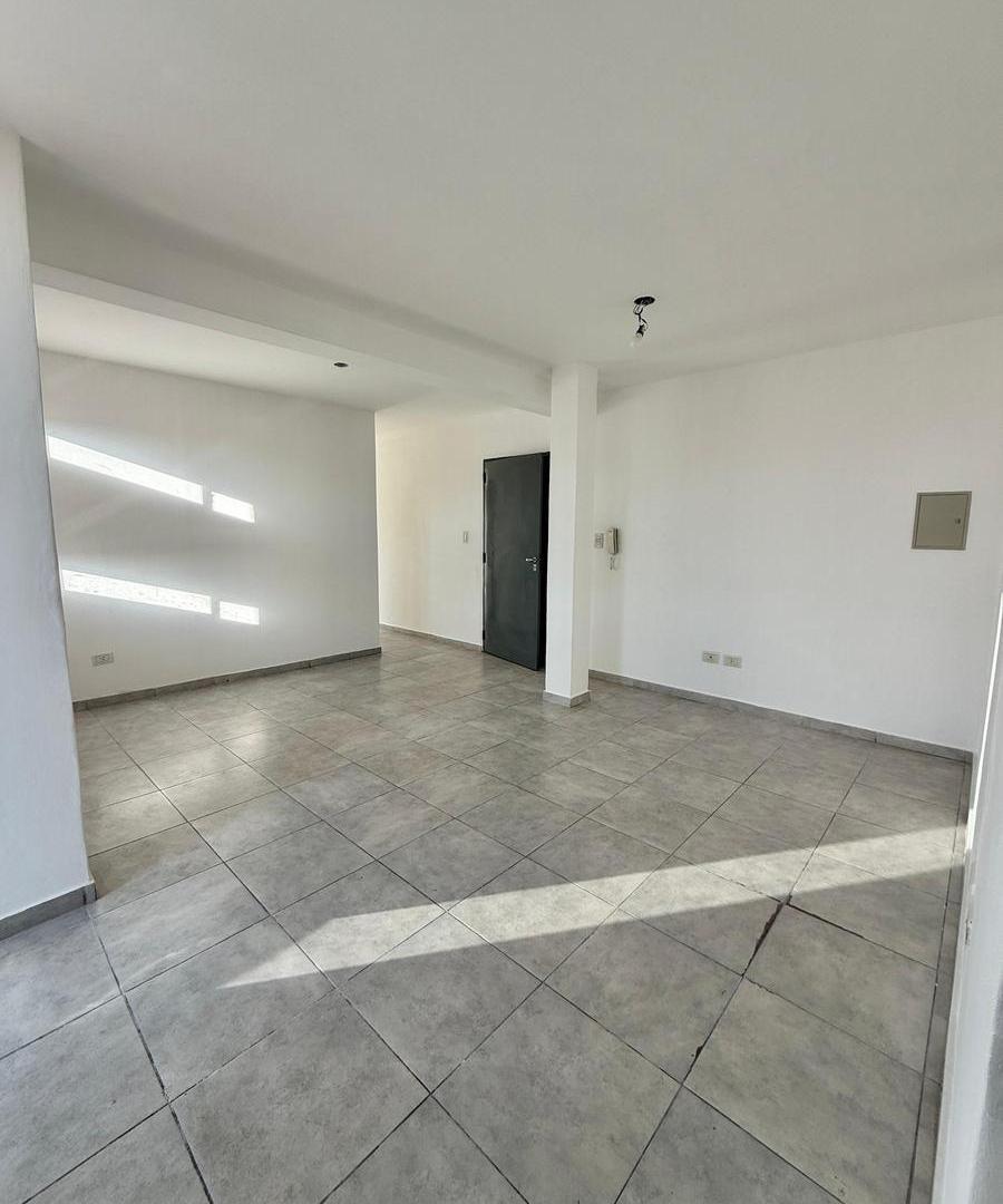 Foto de OPENHOUSE alquila excelente departamento frente al Dalvian, imagen 2