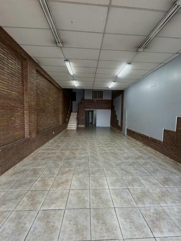 Foto de OPENHOUSE Alquila Flamante Local Comercial / Galpon., imagen 1