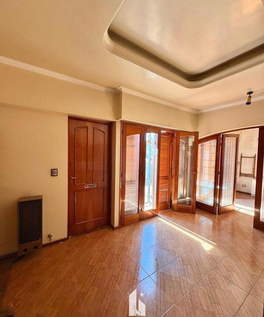 Foto de OPENHOUSE vende excelente propiedad en la 5ta Sección, imagen 1