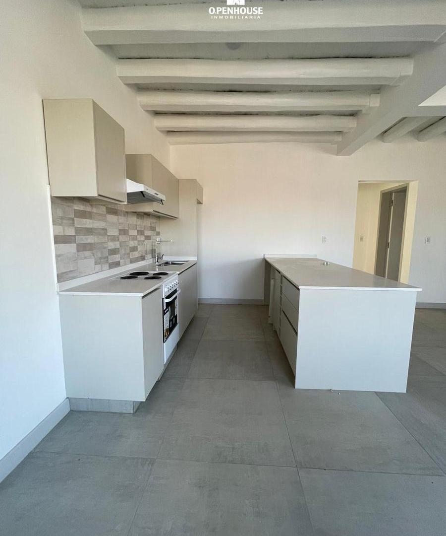 Foto de OPENHOUSE INMOBILIARIA VENDE espectacular dúplex en Barrio La Luisa., imagen 3