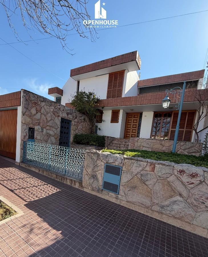 Foto de OPENHOUSE vende hermosa casa en pleno corazon de la Quinta Sección., imagen 3