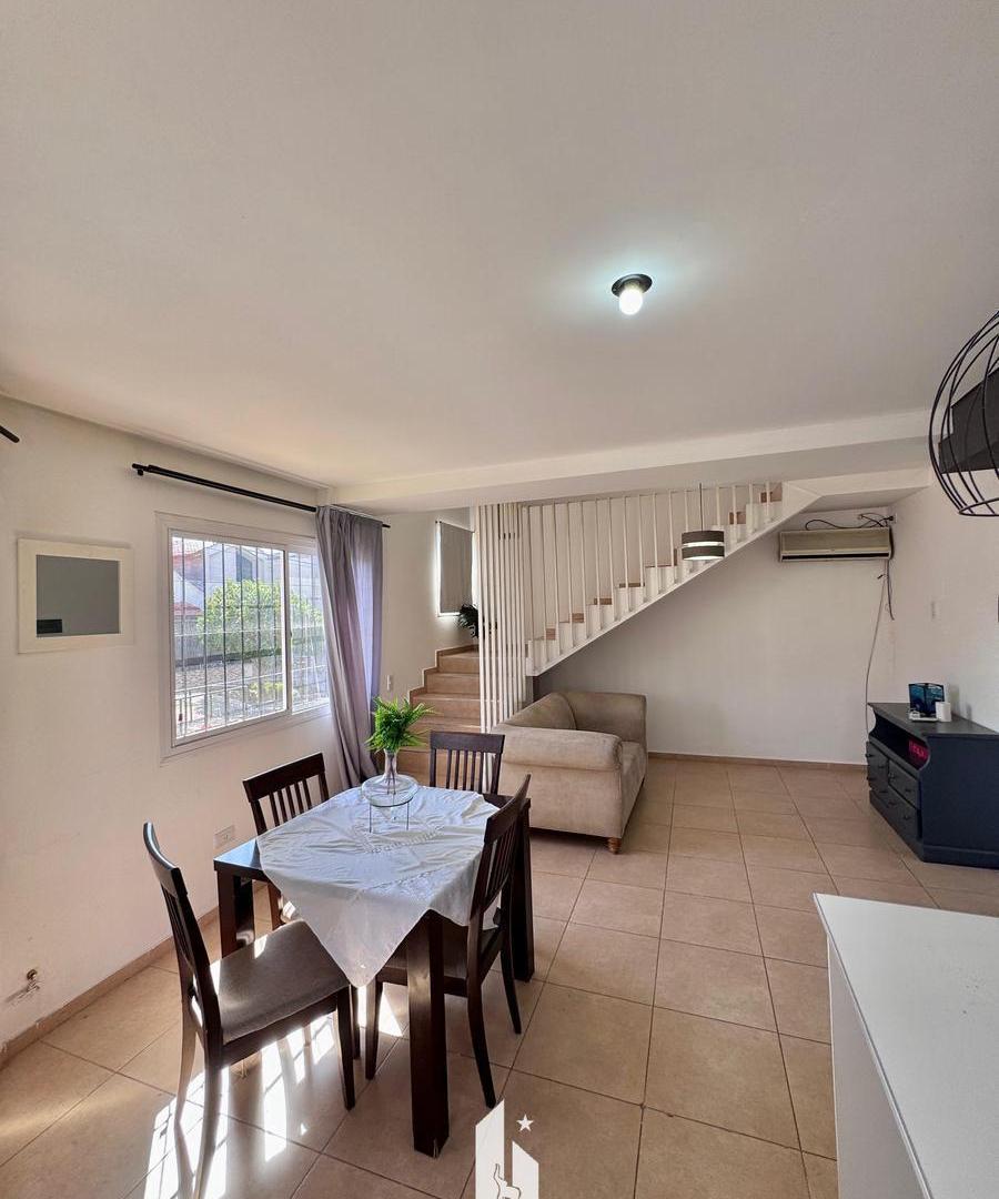 Foto de OPENHOUSE vende hermoso duplex frente al prestigioso Barrio Dalvian, imagen 3