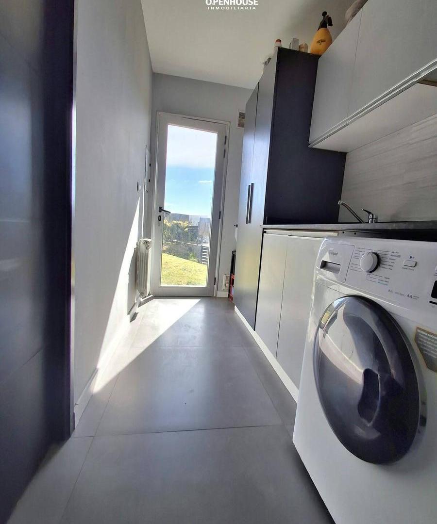 Foto de OPENHOUSE INMOBILIARIA vende propiedad barrio privado La Bastilla El, imagen 3