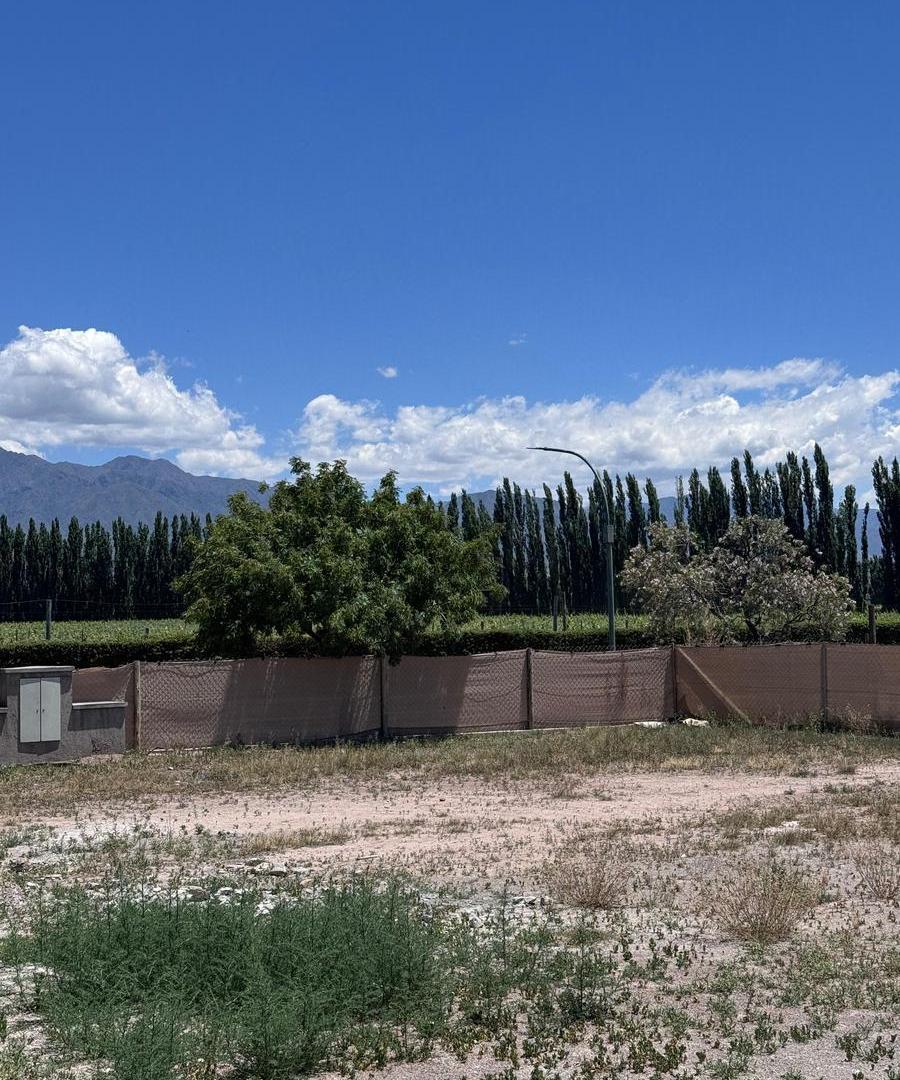 Foto de OPENHOUSE vende casa en obra gruesa en Barrio El Envero, imagen 4