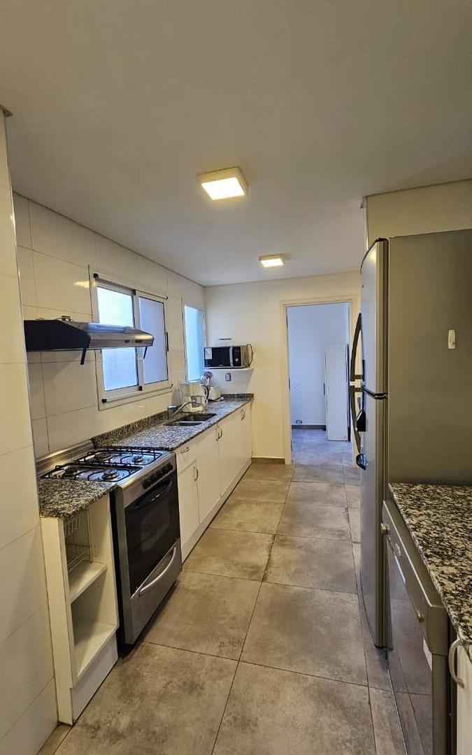 Foto de OPENHOUSE vende excelente departamento en Av. Colón, imagen 4