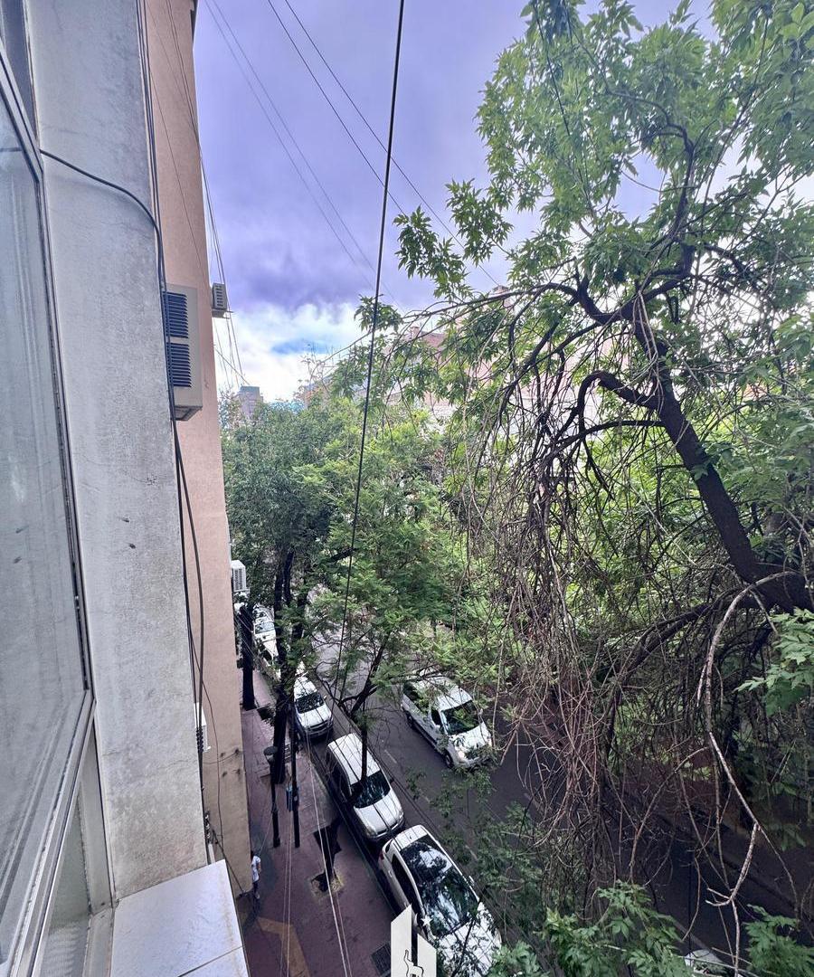 Foto de OPENHOUSE alquila hermosa oficina en calle Espejo de Ciudad, imagen 1