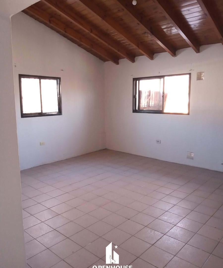 Foto de Departamento en San Luis y Tripepi de Las Heras, imagen 1