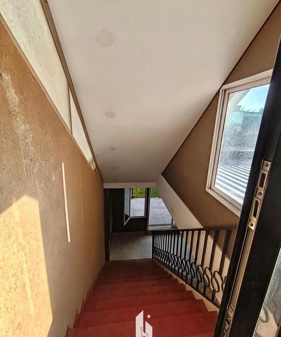 Foto de OPENHOUSE vende VIVIENDA LOCAL COMERCIAL DEPÓSITO OFICINAS en Guaymallén, imagen 4
