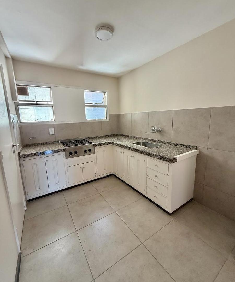 Foto de OPENHOUSE vende semipiso frente a la plaza Independencia, imagen 5