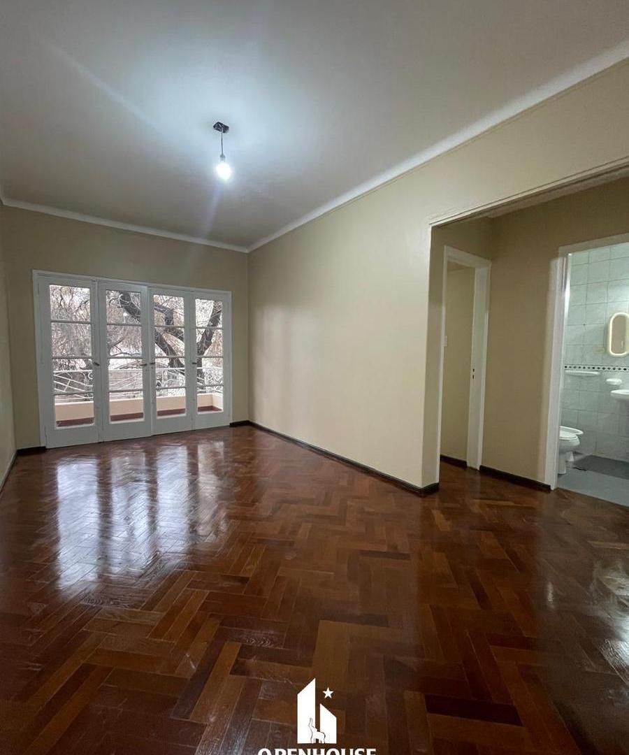 Foto de OPENHOUSE alquila departamento en calle Garibaldi de Ciudad, imagen 1