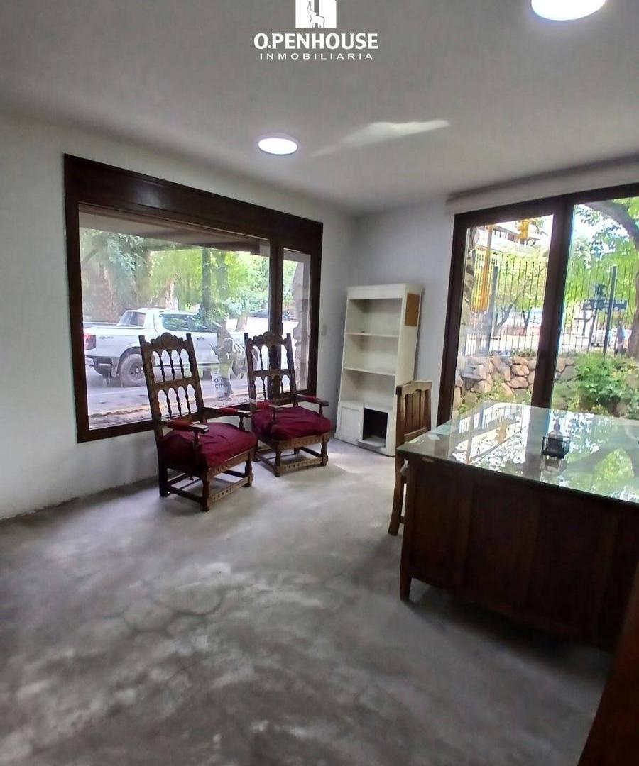 Foto de OPENHOUSE ALQUILA PRESTIGIOSA PROPIEDAD PARA OFICINAS EN PLENA EMILIO, imagen 5