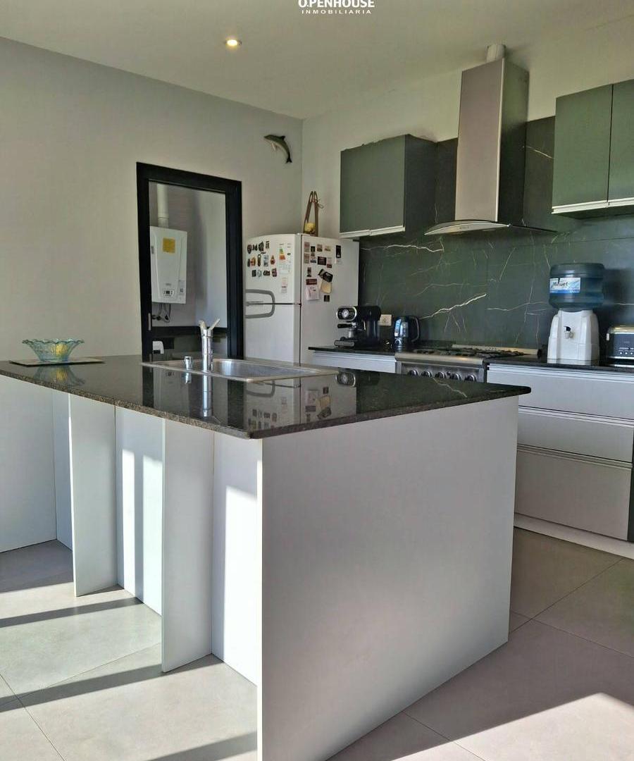 Foto de OPENHOUSE INMOBILIARIA vende propiedad barrio privado La Bastilla El, imagen 5