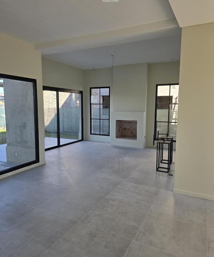 Foto de OPENHOUSE inmobiliaria presenta a la venta fabulosa casa a estrenar en, imagen 4