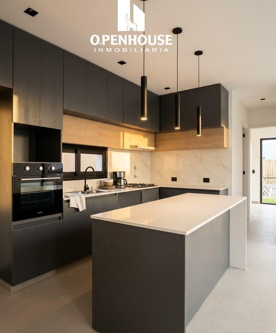 Foto de OPENHOUSE GROUP VENDE HERMOSA CASA EN BARRIO PRIVADO LAR DE BOEDO, imagen 4