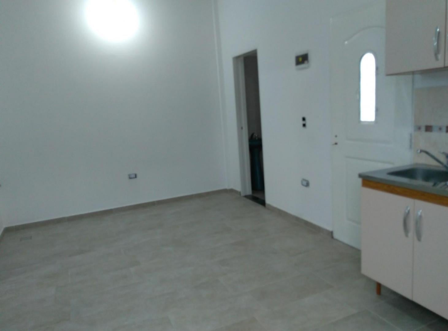 SAN JUSTO -PH 3 AMBIENTES CON PATIO al FRENTE