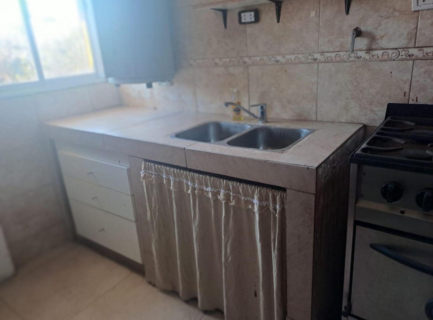 Foto de ALDO BONZI-ALQUILER-DEPARTAMENTO DE 4 AMBIENTES, imagen 2