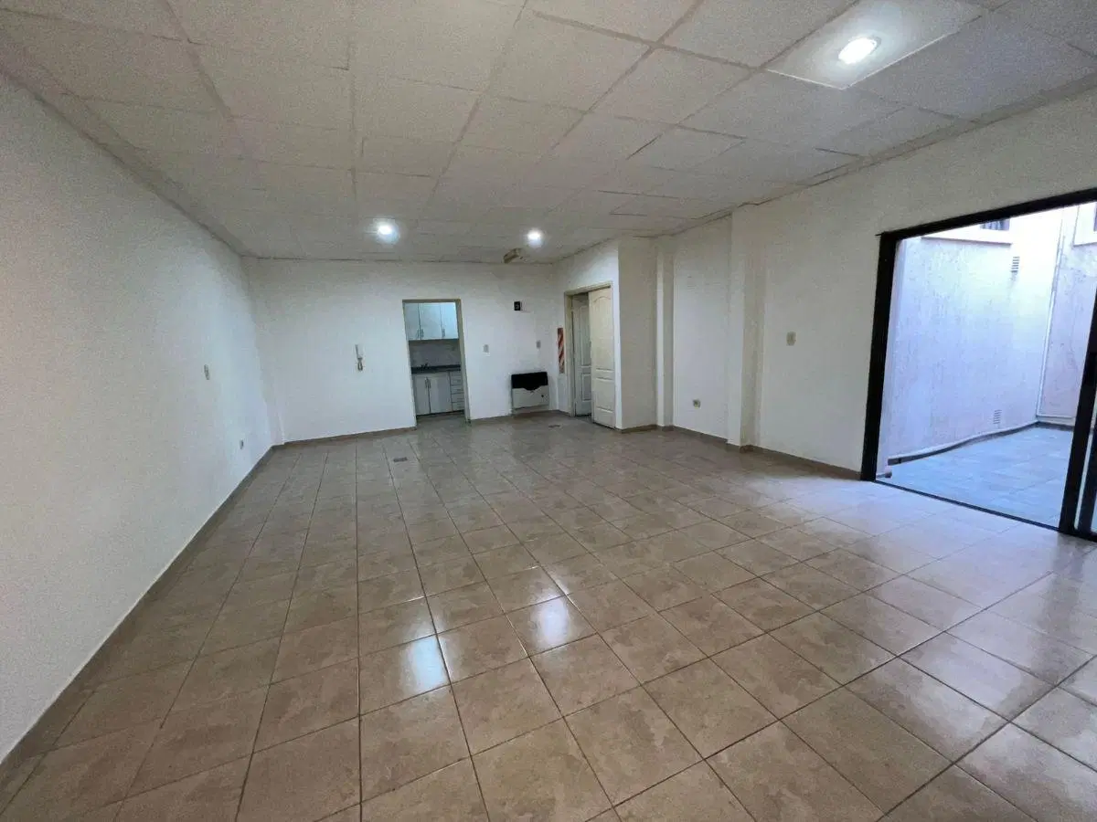 ALQUILER LOFT PERITO MORENO A METROS CARRIL SARMIENTO 2