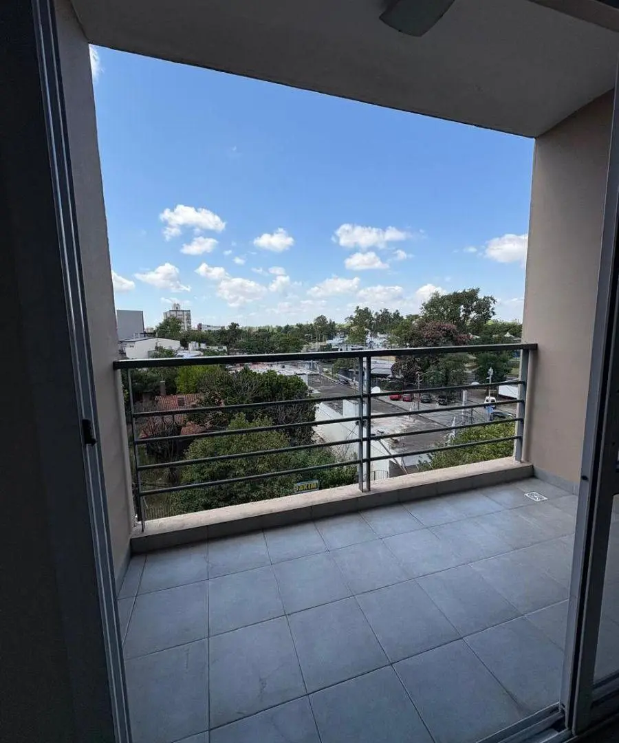 Departamento de 2 ambientes con Cochera en Martin Coronado 2